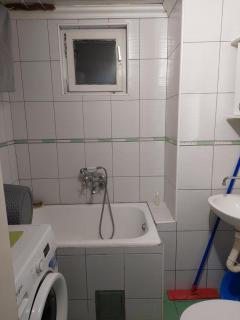 Dvorišni Apartman u Centru Novog Sada - 3