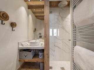 Penthouse chaleureux sous les toits, 4 chambres, pied des pistes - FR-1-844-1 - 4