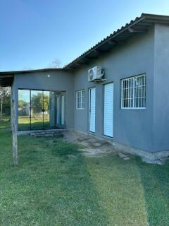 2 Air-conditioners, 3 Bathrooms, Ample Parking 6 min Lagoa on foot - 9