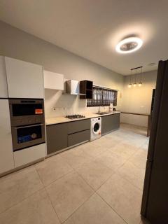 Amani Luxury Apartments - 4