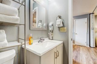 Sea Treasures Inn #103 - 1