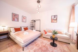 Premium Apartments im Zentrum, 10 Min zur Innenstadt, modern, Küche - 2