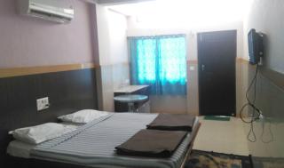Hotel Abhiruchi Lodging - Hassan - 5