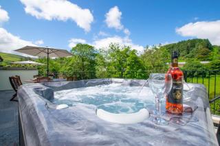 4 Bed in Llanarmon Dyffryn Ceiriog oc-bow152 - 1