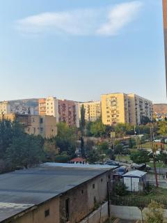 Modern & Comfortable Apartment in Didi Dighomi - 3