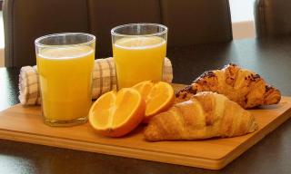 Rook View, Modern Coastal Retreat with Free Parking - 7