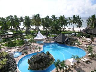 Diani Reef Beach Resort & Spa - Your Beachfront Bliss Awaits - 9