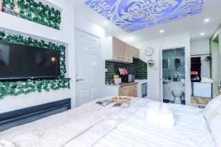 St Davids Lodge Premier Suite - Sleek Stay Near Preston City Centre with Driveway Parking - Ideal for Business & Leisure Stay - 1