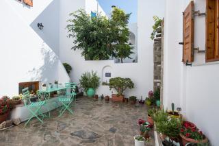 Mitsi Studios - Naousa - 3