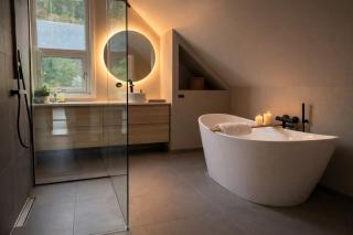 Scenic fjord home, minutes from Pulpit Rock - 7