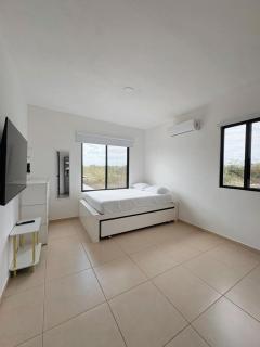 Ideal house with amenities 20 minutes from the beach - 8