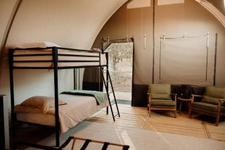 Mountain Yurt Queen Bed Bunks Winter Stay - 8