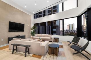 Stylish Studio in Downtown Location - 1