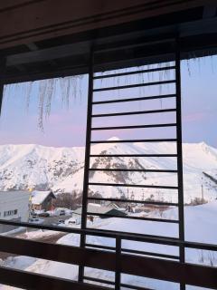 Mountain View Apartment 10-min Walk to Lift Gudauri - 4