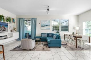 Roomy Family Home-Sleeps 16 STL110 - 1