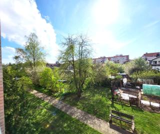 Cozy & Quiet apartment - 8