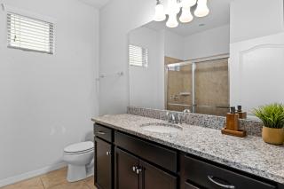 Comfortable Vacation Home Great Resort Pool/Spa Sleeps 20 - 2