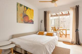 Casa Lidia, bonito y cómodo ático con rooftop privado, impresionantes vistas mar, montaña y jacuzzi - Cómpeta - 3