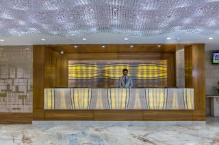 Clarks Inn Suites Gwalior - Gwalior - 5