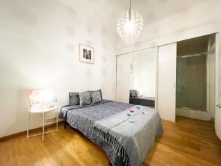 Centric Rooms Ghotic - 5