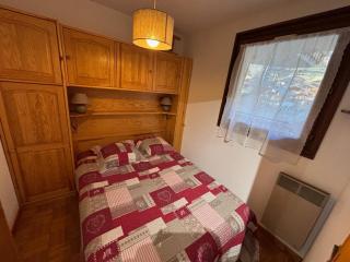 Appartement confortable près des pistes avec balcon et parking - FR-1-693-128 - 2