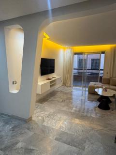 Appartement moderne avec terrasse vue piscine - 5