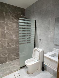 شقة كامله ومطبخ وسط جدة - 8