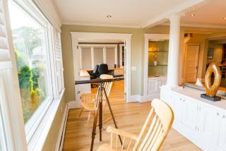 Magnificent Ocean View walk to beaches and town - 3