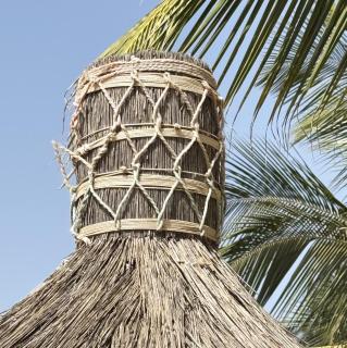 WHITE FLAT ALMADIES - 1