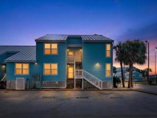 Beauty By The Bay K702 - 3