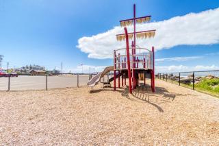 Sea Treasures Inn #206 - 5