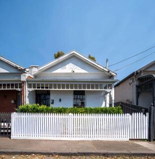 South Yarra House Hideaway - 2BR & Free Parking - 7