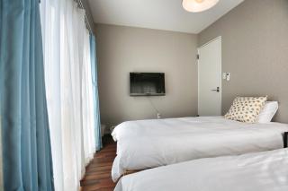 QU102 Edogawa Japanese Style Apartment 102 has direct access to Akihabara and Shinjuku, with convenient transportation and free WiFi - 2
