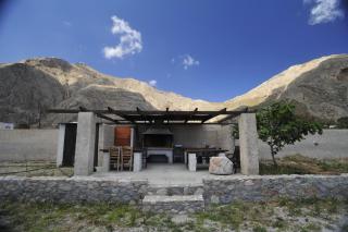 Birds Villa Apartments with Heated Pool - Including Car and Breakfast - 2