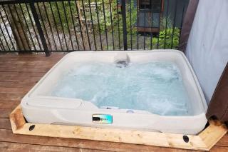 Hot Tub - Pet Friendly - Cozy Escape with Fire Pit - 8