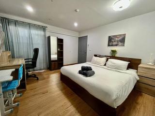 Panoramic sky city view 1 BR at MRT Bangson By Orn - 8