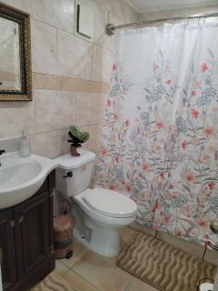 Pily's Vintage Stay Room Full Bed - 2