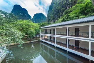 Yangshuo Gallery Courtyard Resort - 1