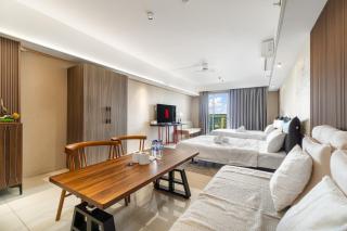 Spacious Unit & High-Floor Hotel near City of Dreams, Airport, Okada, and Solaire Casino - 2