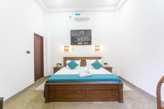 Mich's Surf Villa - 4