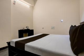 Townhouse Oak Tirupati Formerly Sky Towers - 4