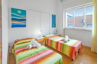 Sunny Sea View - Happy Rentals - 4