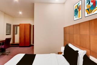 Townhouse Oak Ramdaspeth Downtown - 2