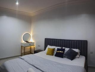 Delight 1 Bedroom Apartment - Off Awolowo Road Ikeja - 4