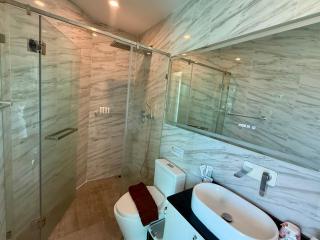 1BR Panoramic Sea & Mountain View Walk to Beach by Renttini - 2