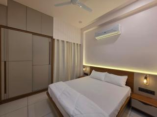 Brand New Luxury Apartment with whole City view - 3