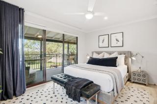 Absolute Lakefront Sleeps 10 Pool Table - 8