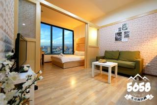 85高雄港旅宿 - 0