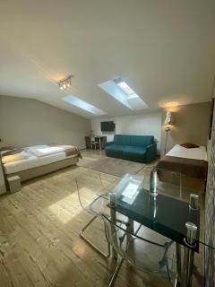 Hotel U Tří hrušek suites & apartments - 4
