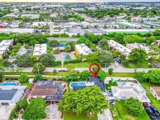 Spacious 3BR Pompano Retreat with Pool-BBQ Grill - 4